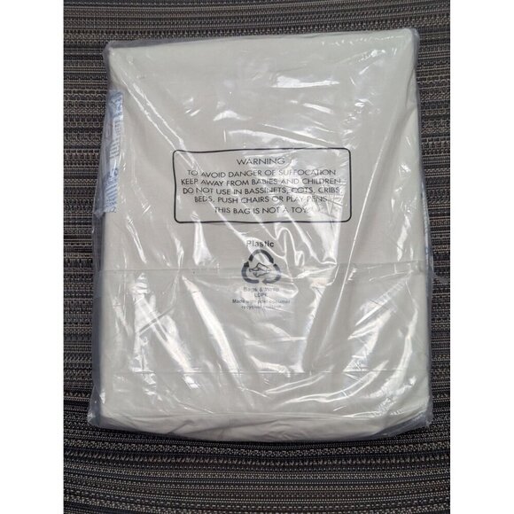 Quince 100% Classic Organic Percale Duvet Cover 1PC Ivory Size Full/Queen -NEW- - Picture 4 of 5